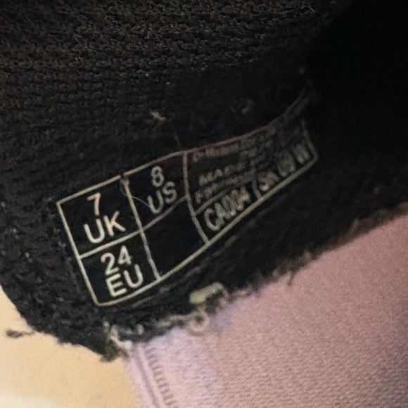 Dr Martens Junior 2976 Metallic Chelsea Boots in Pink Lavender Glitter Gussets - Picture 7 of 8